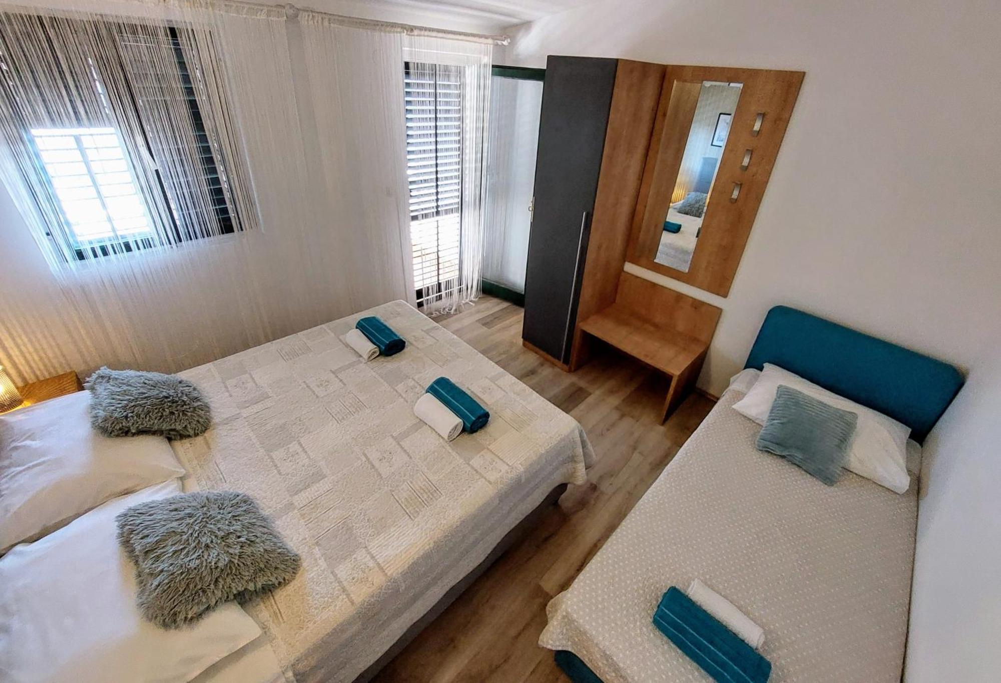 Apartments Meri Zadar Luaran gambar